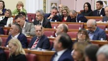 Prijedlog zakona o hrvatskom jeziku izazvao žestoku raspravu u Saboru