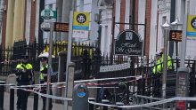 Petero ozlijeđenih u napadu nožem u Dublinu, stradalo i troje djece