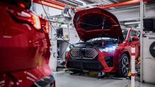 BMW objasnio kako funkcionira pametno održavanje pomoću umjetne inteligencije u sastavljaju serije 1, X1 i X2