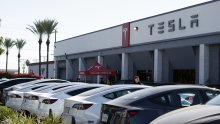 Tesla tuži Švedsku zbog zastoja u distribuciji registarskih tablica za nova vozila
