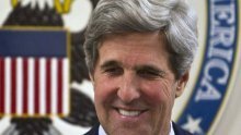 John Kerry preuzima State Department od Clintonice?