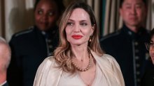 Angelina Jolie otvorila dušu: 'Šest mjeseci prije razvoda dobila sam Bellovu paralizu'