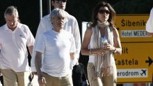 Bernie Ecclestone ljubi seksi Brazilku Fabianu