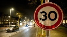 U većem dijelu Amsterdama od danas se vozi najviše 30 na sat