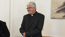 Komarica ide u penziju, Plenković čestitao novom banjolučkom biskupu