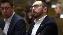 Tomašević oštro na Hermana oko Resnika: Ili bezočno lažete ili ne znate čitati!