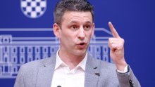 'Ovo je lopovluk na najvišoj razini, HDZ-ov način rada ostao je isti 15 godina'