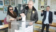 Državljani Srbije u inozemstvu danas glasaju u četiri od 35 država