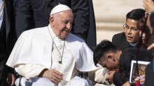 Papa podržao blagoslov istospolnih parova: Ne treba gubiti vrijeme u moralnim analizama