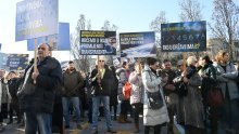 Prosvjed pred Filozofskim fakultetom: Vlada nije ispunila dogovor, i dalje ne znamo koeficijente