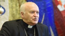 Beogradski nadbiskup pozvao papu Franju u posjet Srbiji