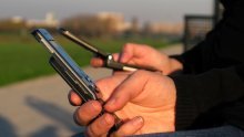 Većina tinejdžera u prosjeku potroši 50 kuna na mobitel