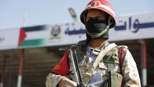 Jemenski hutisti izveli napade na izraelski grad Eilat i teretni brod u Crvenom moru