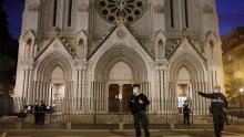 Francuska pojačava sigurnost pred crkvama u strahu od napada