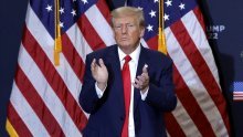 Trumpova bujica bijesa za blagdane: 'Neka trunu u paklu, sretan Božić'