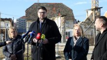 Grbin u Petrinji: Nije Milanović ukrao Božić, nego oni koji kradu milijarde