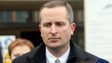 Pomoćnik ministra leti zbog otkrivenog nasilništva