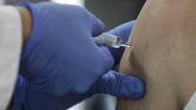 WHO upozorio na 'nevjerojatno niske' stope cijepljenja protiv covida-19 i gripe