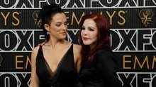 Unatoč velikoj obiteljskoj svađi, Riley Keough i Priscilla Presley ruku pod ruku