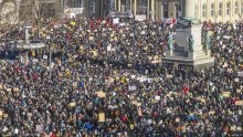 Stotine tisuća ljudi u Njemačkoj prosvjedovale protiv desnice