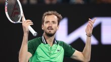 Rus velikim preokretom nakon četiri i pol sata borbe izborio finale Australian Opena