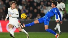 Luka Modrić igrao svih 90 minuta u pobjedi Reala koji se vratio na prvo mjesto