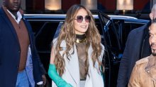 Samo Jennifer Lopez može prirediti ovakav modni spektakl; niže stajlinge ravno s modnih pista