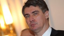 SDP i Vlada na putu prema dole, HDZ nemoćan