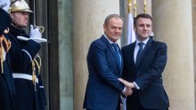 Tusk u Parizu: Europa mora postati siguran kontinent