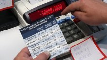 Trebate kredit? Provjerili smo kakve su kamate na 'gotovince' u najvećim bankama