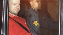 Policija je strahovala da je Breivik progutao eksploziv