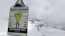 Strašna tragedija u Francuskoj: U snježnoj lavini poginulo četvero skijaša, dvoje nestalo