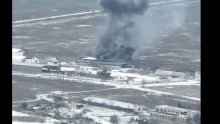 Procurila snimka: Ukrajinski dronovi uništavaju rusko naoružanje, pa i rijedak moćni tenk