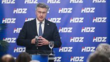 Plenković najavio dolazak aviona, Šeks prozvao mentalne nasljednike komunista