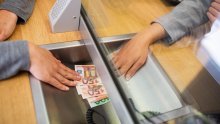 Banke u Hrvatskoj lani zaradile gotovo dvostruko više nego godinu ranije