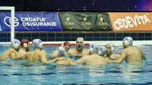 Dubrovački i splitski vaterpolisti rutinski do prvih pobjeda u četvrtfinalu