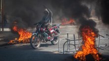 Haiti zbog nasilja proglasio izvanredno stanje, zatvorenici u bijegu
