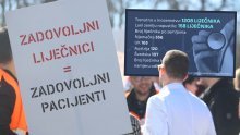 Tema za sam vrh političkoga dnevnog reda: Tko će nas liječiti za godinu, dvije?