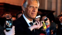 U predsjedničkoj utrci i Chiracov čovjek Villepin
