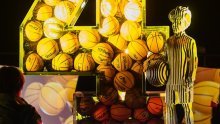 Instalacija u spomen na Dražena Petrovića: Univerzalnost ostavštine košarkaškog velikana na Festivalu svjetla