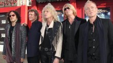 Gitarist grupe Def Leppard vodi bitku za život