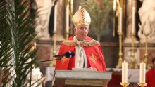 Nadbiskup Uzinić: 'Nužno je otvoriti Crkvu prema drugima i različitima'