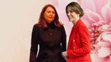 Carole Middleton se očajnički trudi da zadrži Kate podalje od svojih problema