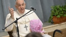 Papa Franjo: Hitno zaustavite spiralu nasilja!