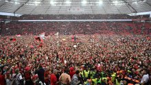 Nestvarne scene iz Leverkusena; Apotekari slave španjolskog trenera