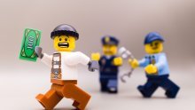 Uhićeni kradljivci Lego kockica: Otuđili setove u vrijednosti od 300.000 dolara