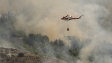 Veliki šumski požar u Španjolskoj progutao u danu 600 hektara, evekuirano 180 ljudi