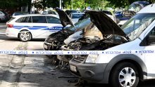 Noćas su u Zagrebu na parkiralištu izgorjela tri automobila: Očevid je u tijeku