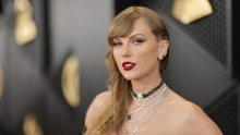 To može samo Taylor Swift! Samo dva sata nakon što je objavila novi album, sve je šokirala objavivši još jedan