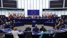 Plaća, dodaci, mirovina... Pogledajte zašto svi žele raditi u EU parlamentu